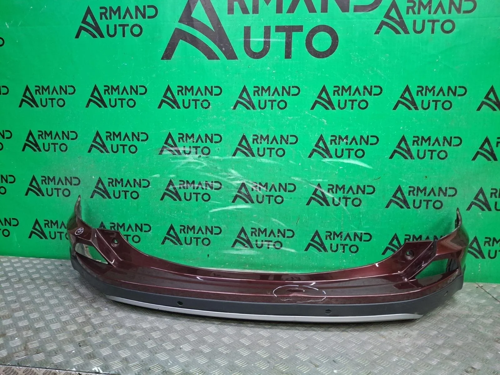 Бампер Toyota RAV4 2015-2019 CA40