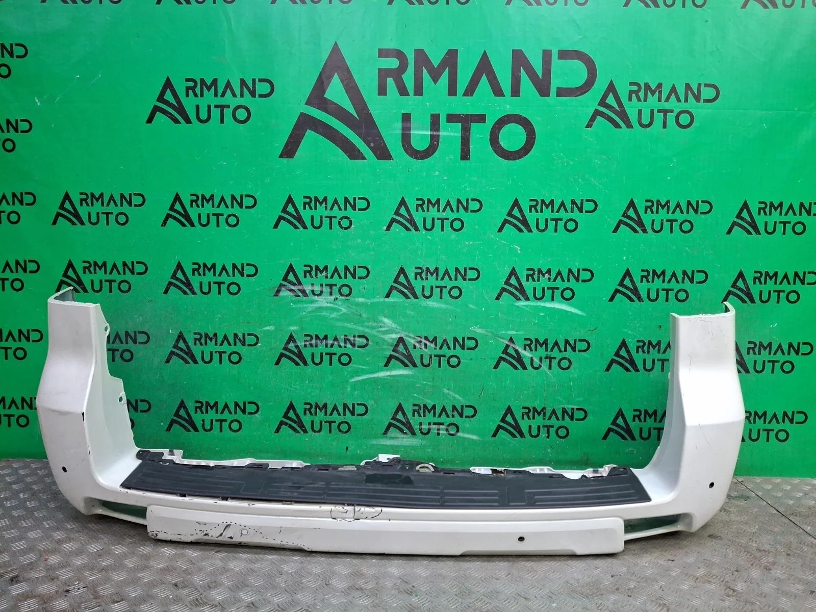 Бампер Toyota Land Cruiser Prado 2017-нв 150