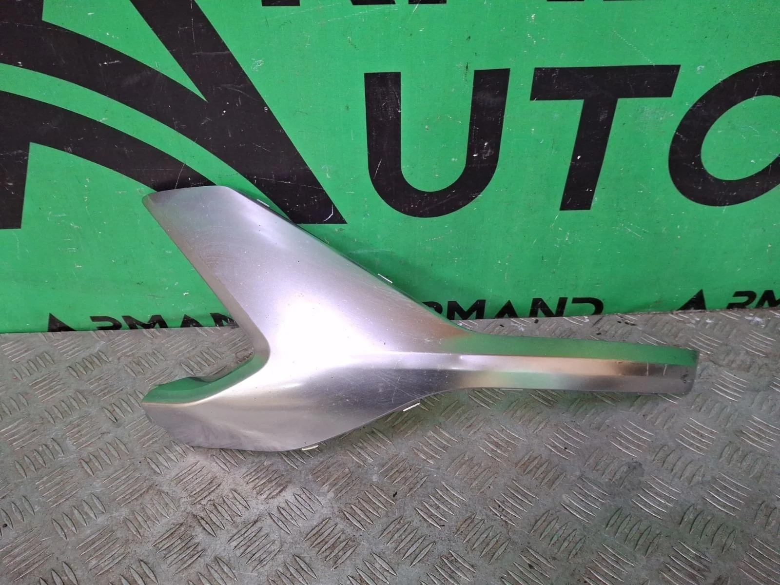 Накладка юбки бампера Hyundai Santa Fe 2020-нв 4 TM