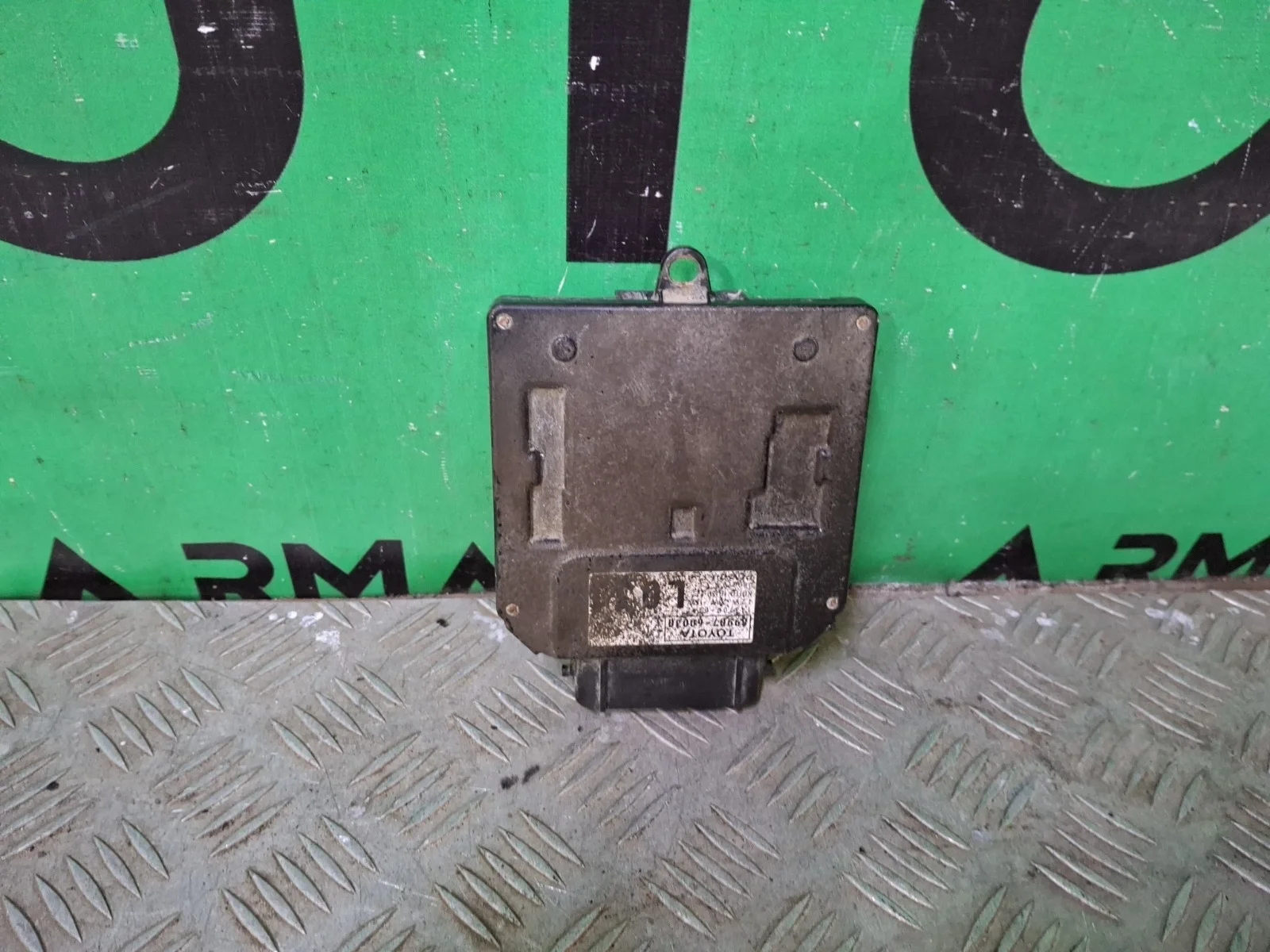 Блок управления фары Toyota Land Cruiser Prado 2017-нв 150