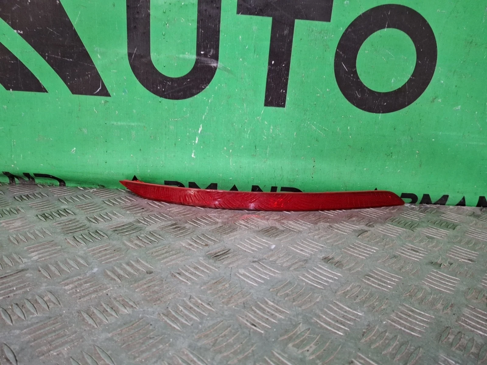 Отражатель Hyundai Elantra 2015-2019 6 AD