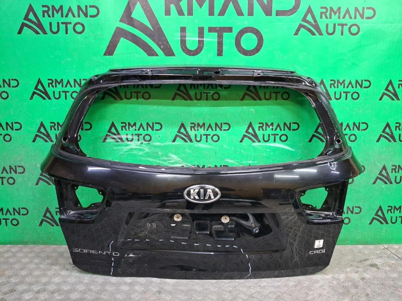 Дверь багажника Kia Sorento 2014-2020 3 Prime UM