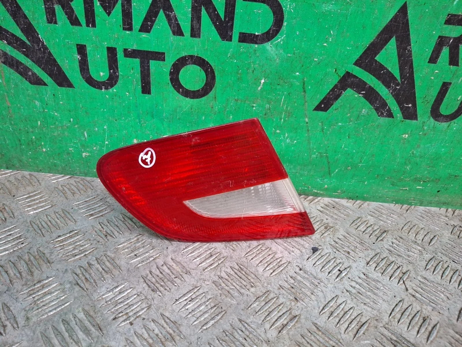 Фонарь внутренний Skoda Superb 2008-2013