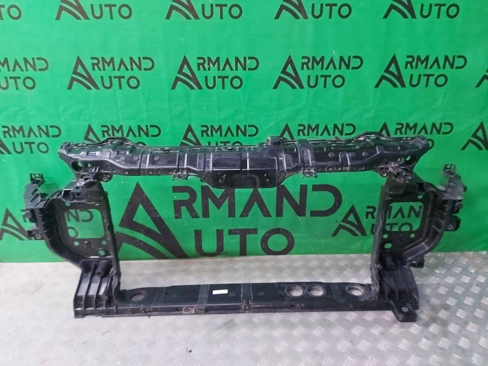 Панель передняя (суппорт радиатора) Kia K5 2020-нв 3