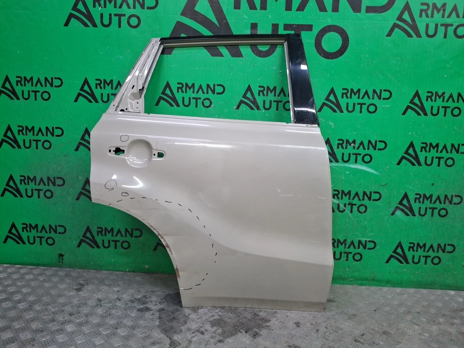 Дверь Suzuki Vitara 2014-нв