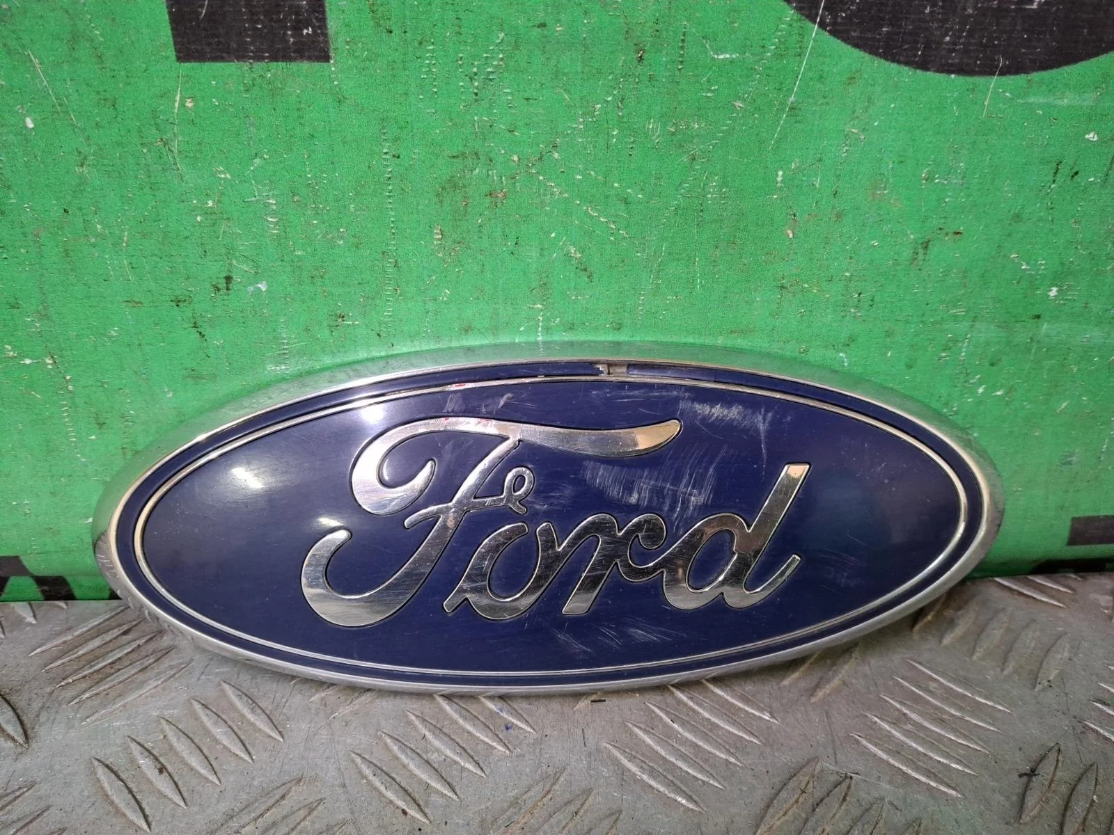 Эмблема Ford Transit 2014-нв 7 TTG