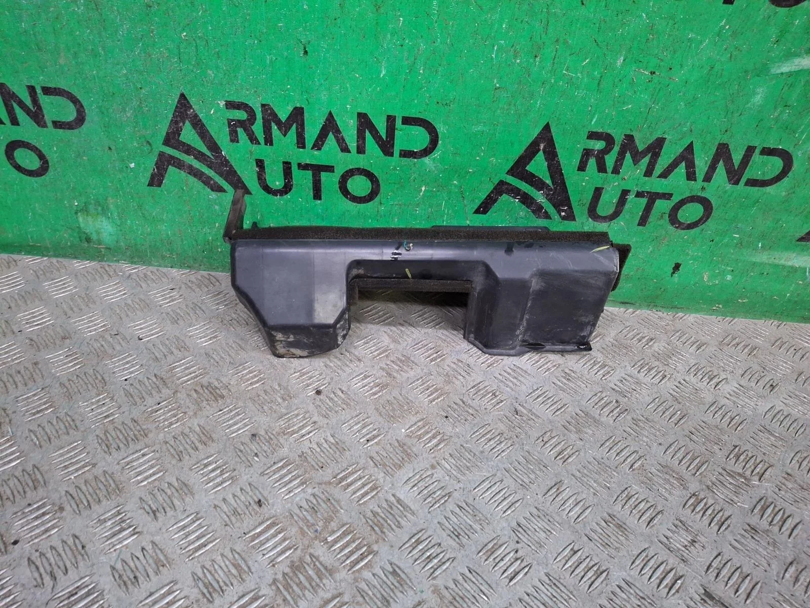 Дефлектор радиатора Hyundai Solaris 2017-нв