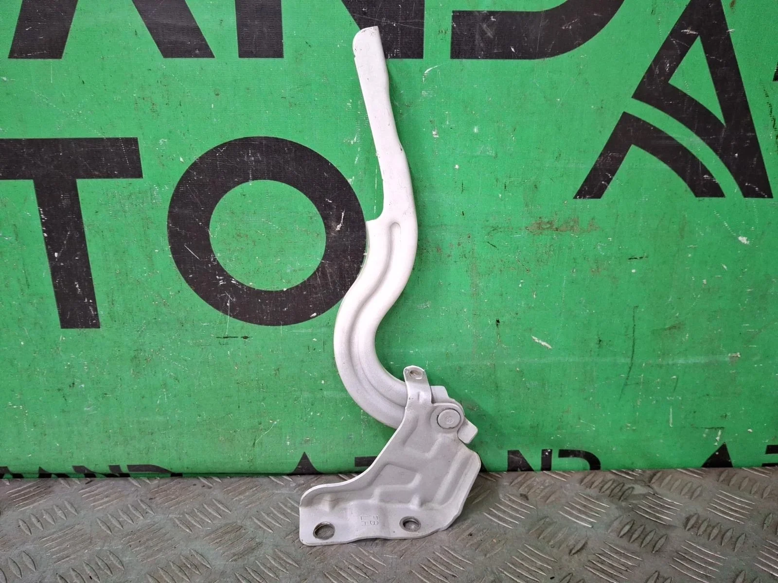 Петля капота Kia Rio 2017-нв 4 FB