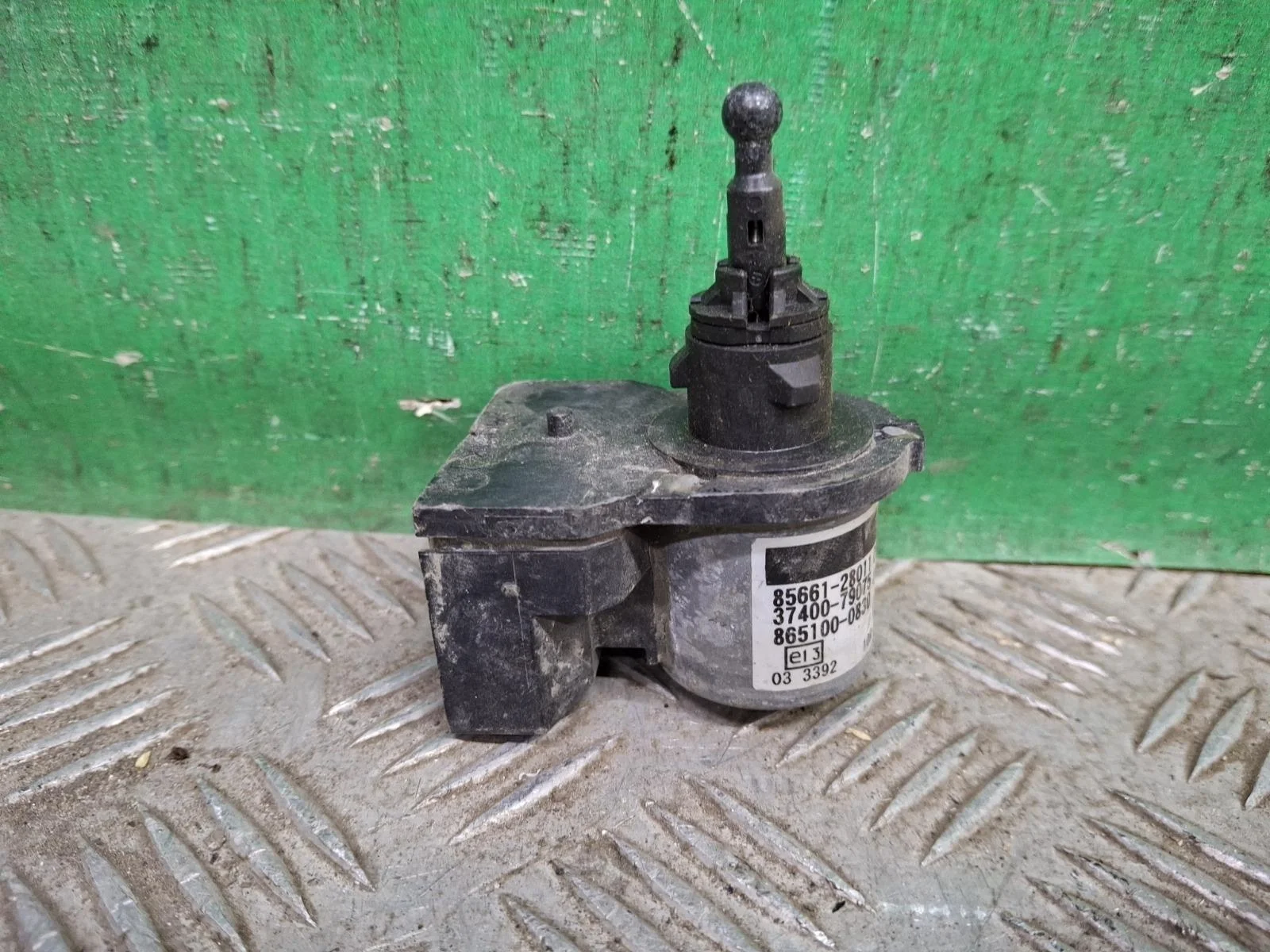 Моторчик корректора фары Toyota Land Cruiser Prado 2009-нв 150