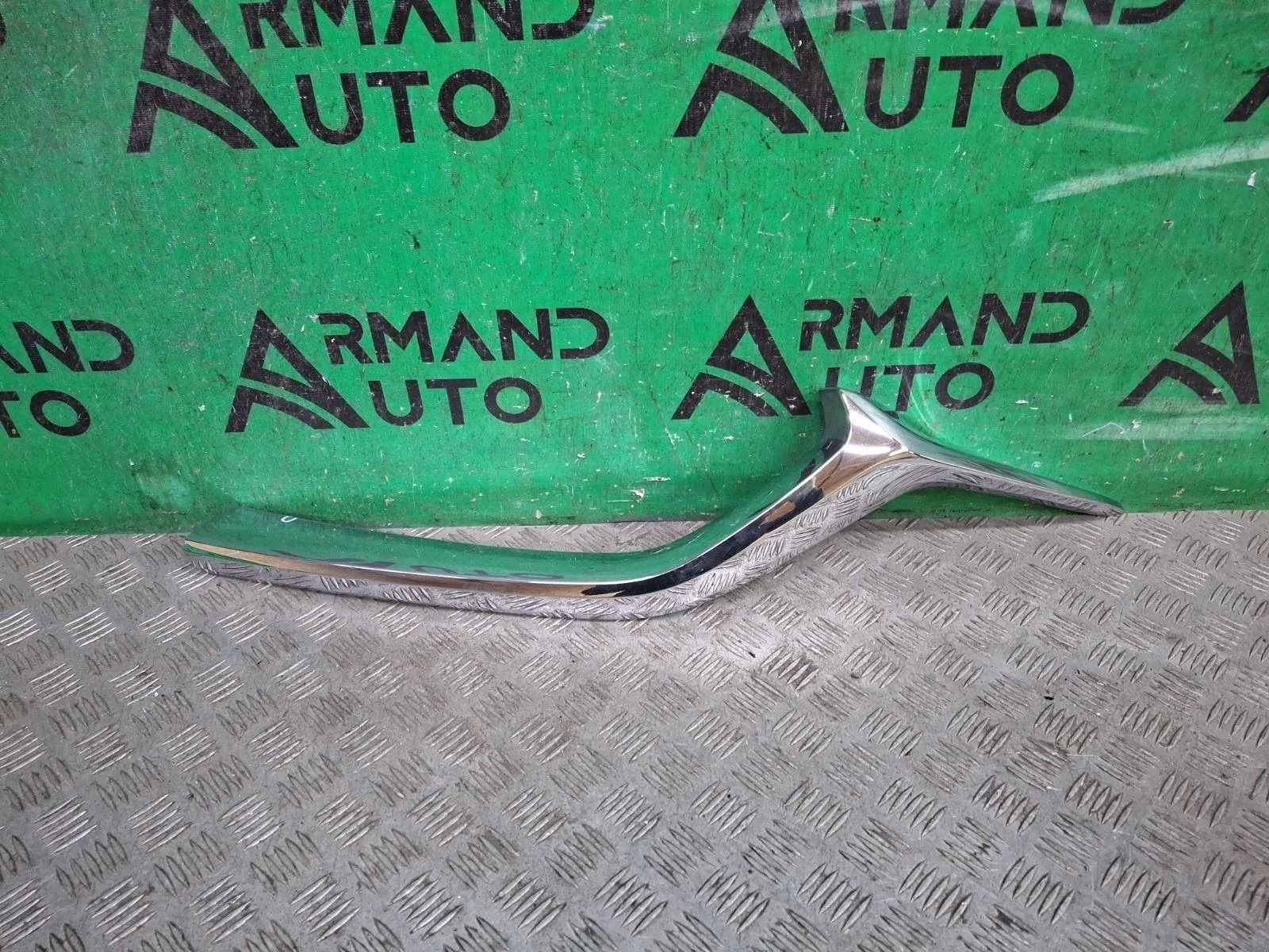 Накладка решетки радиатора Mazda CX-5 2017-нв