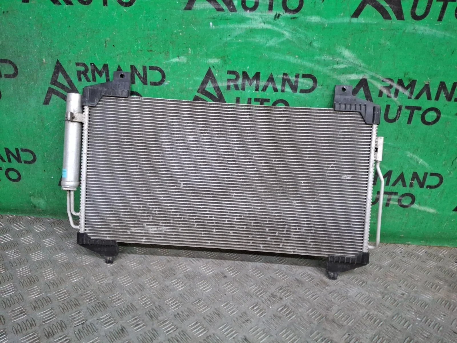 Радиатор кондиционера Mitsubishi Outlander 2012-нв 3