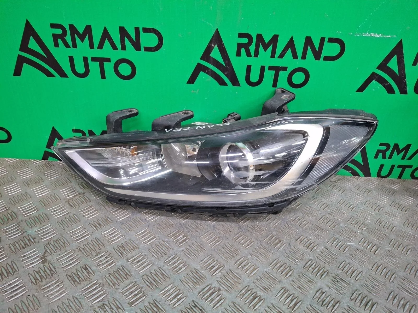 Фара Hyundai Elantra 2015-2019 6 AD