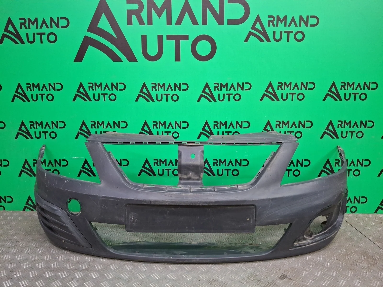 Бампер Lada Largus 2012-2021