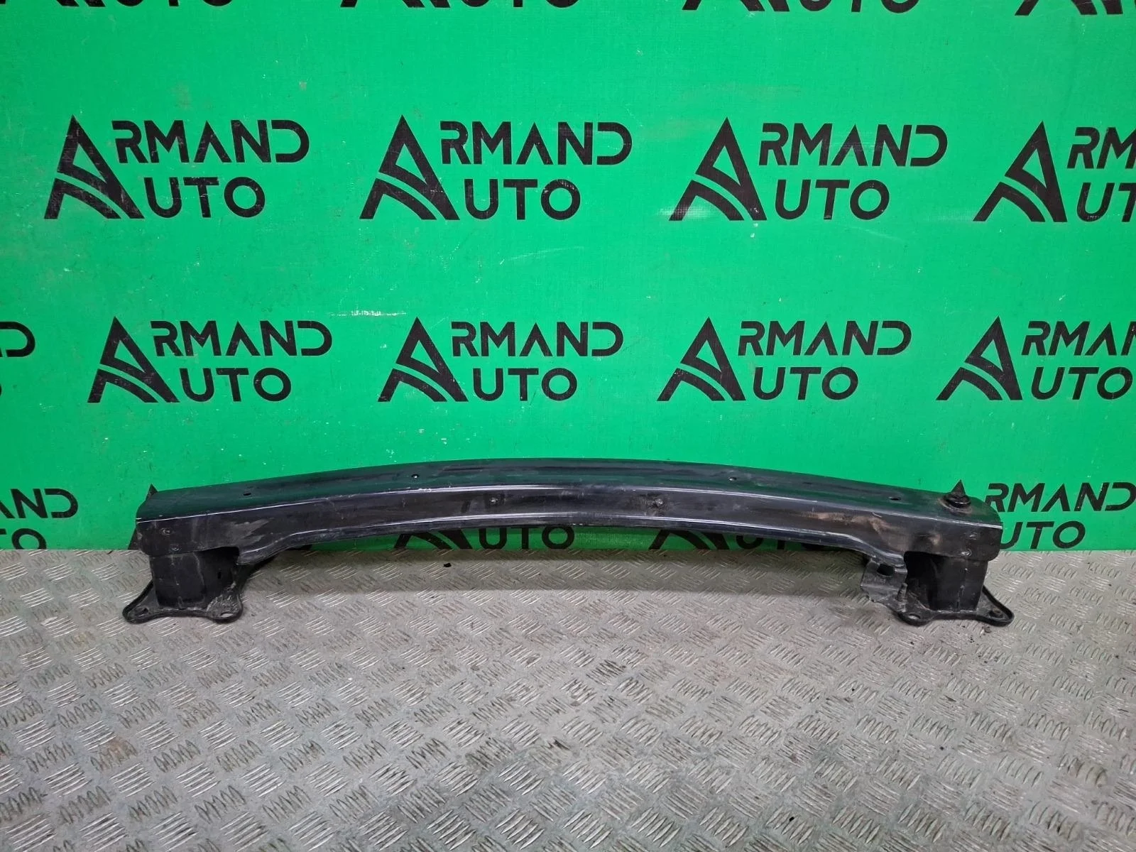 Усилитель бампера Lada Vesta 2015-2022