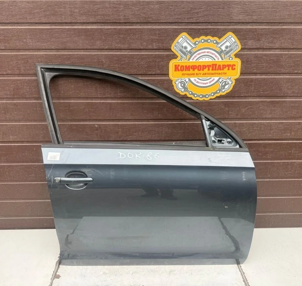 Дверь передняя правая Skoda Rapid I (2012—2017)