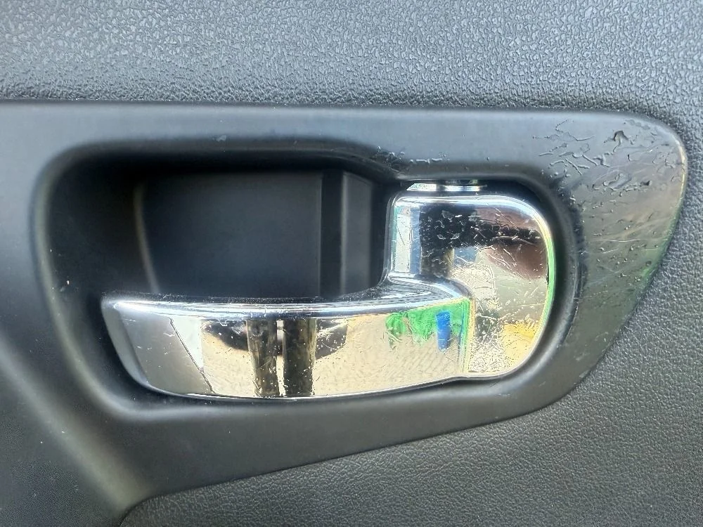 Ручка двери салонная внутренняя Nissan Qashqai+2 I (2008—2010)