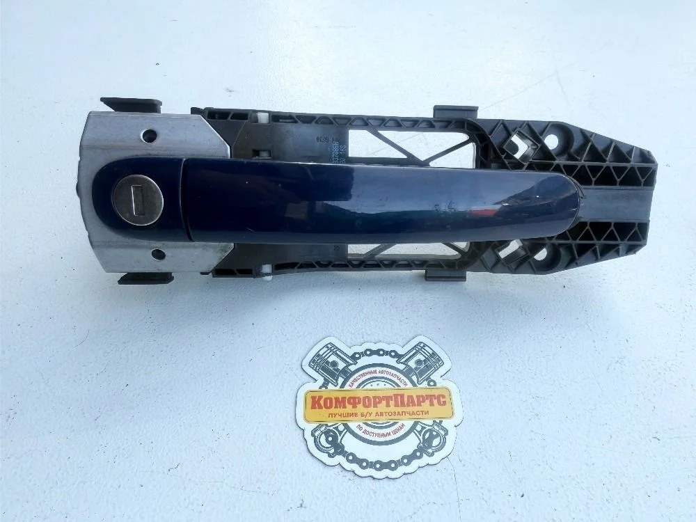 Ручка двери наружная Skoda Fabia II рестайлинг (2010—2014)