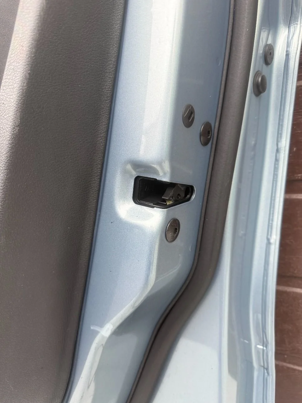 Замок двери передней правой Volkswagen Passat CC B6 (2008—2012)