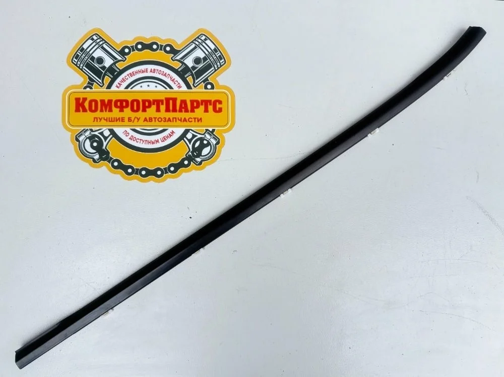 Молдинг под опускное стекло внешний Kia Ceed ED (2006—2010)