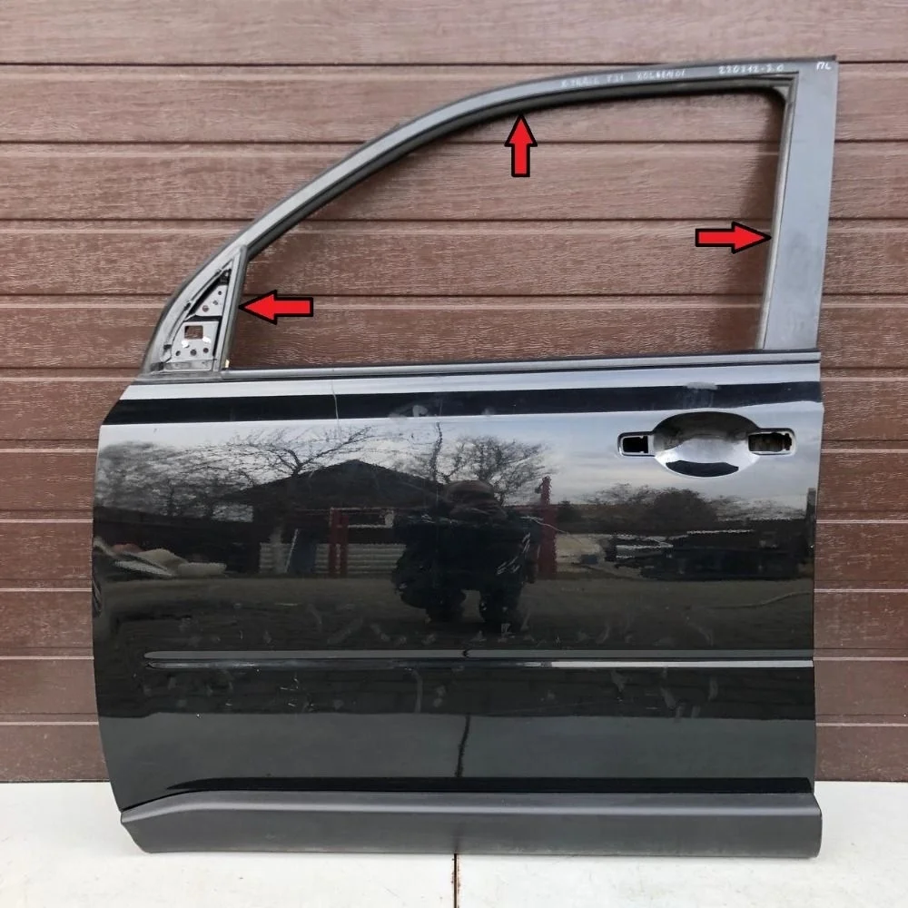 Уплотнительная резинка вокруг стекла двери Nissan X-Trail II (2007—2011)