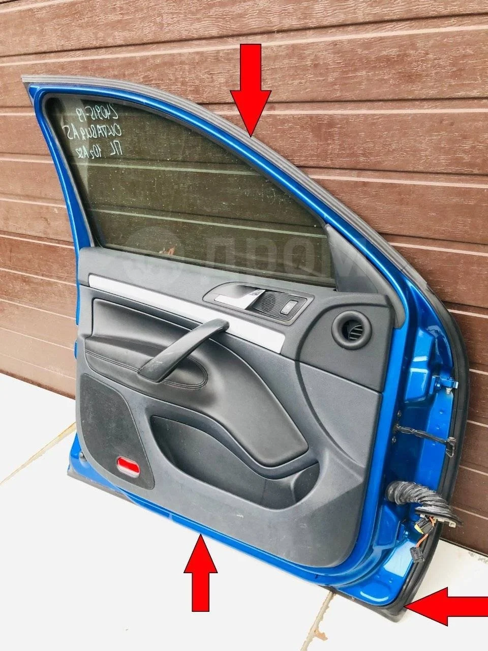 Уплотнительная резинка вокруг двери Skoda Octavia II (2004—2009)