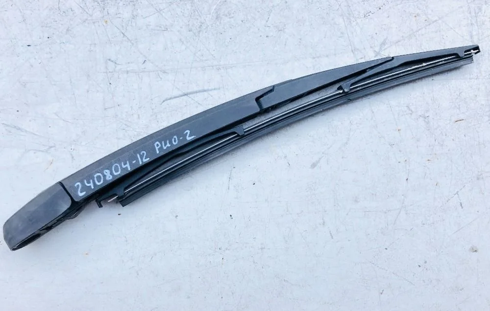 Поводок стеклоочистителя заднего Kia Sorento II (2009—2012)