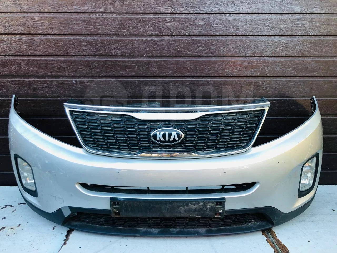 Бампер передний Kia Sorento II рестайлинг (2012—2021)