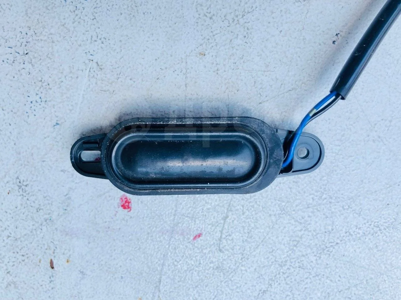 Кнопка открывания багажника Honda CR-V III рестайлинг (2009—2012)