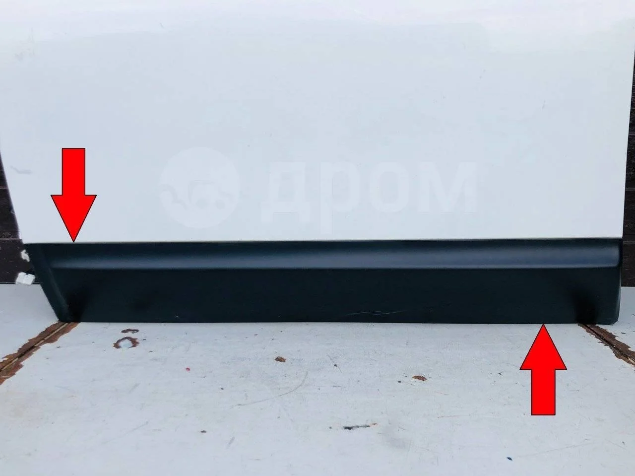 Молдинг двери нижний Nissan Qashqai+2 I рестайлинг (2010—2013)