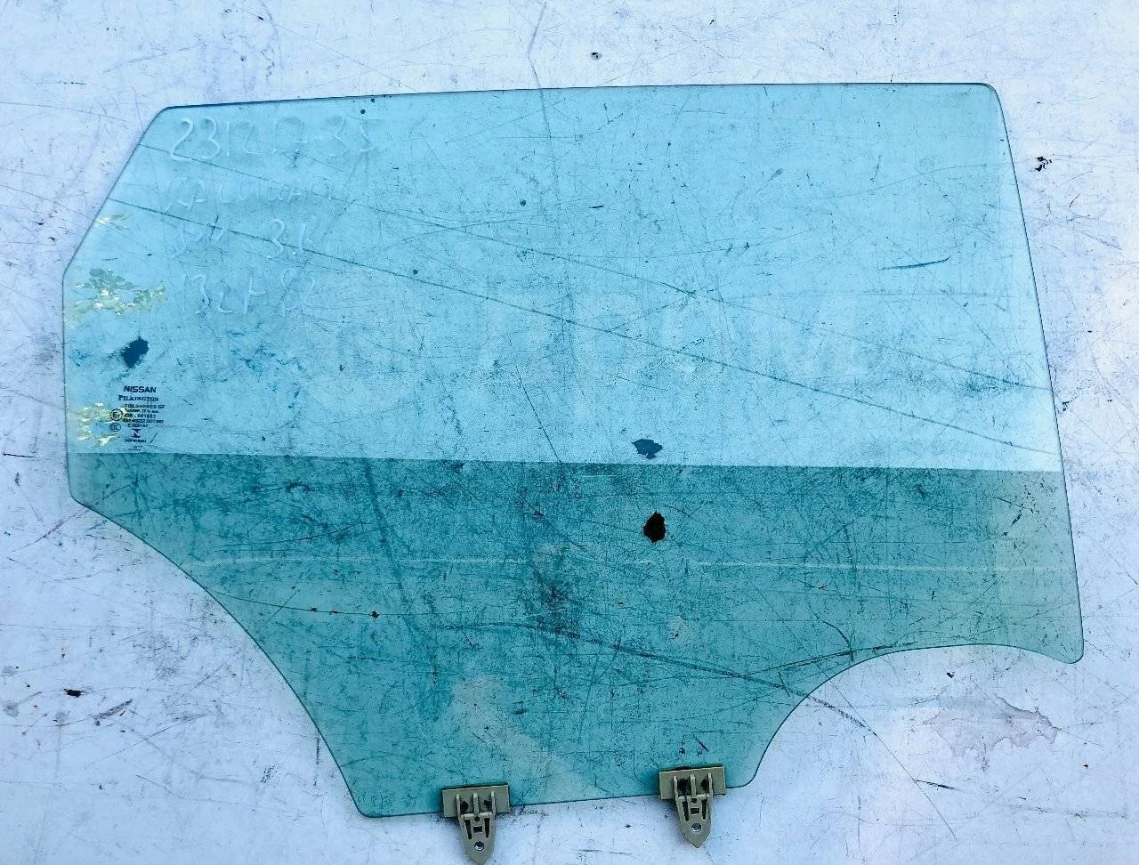 Стекло двери задней правой Nissan Qashqai II (2013—2019)