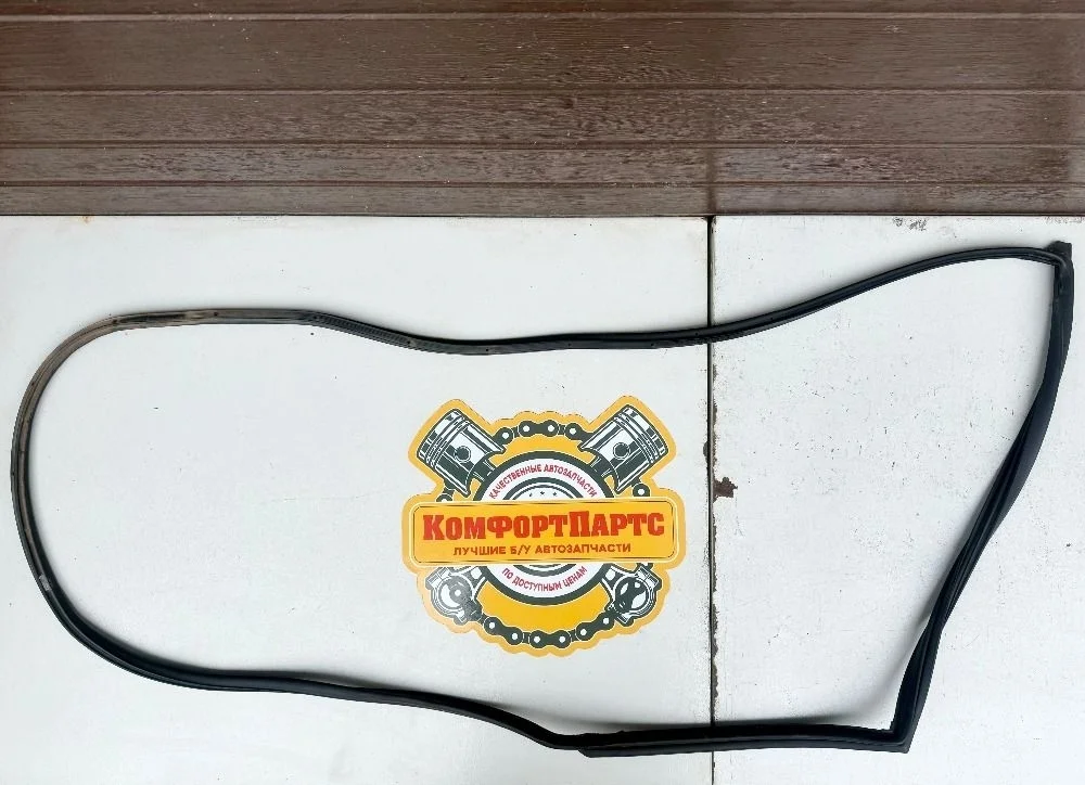 Уплотнительная резинка вокруг двери Toyota RAV4 III (2005—2010)