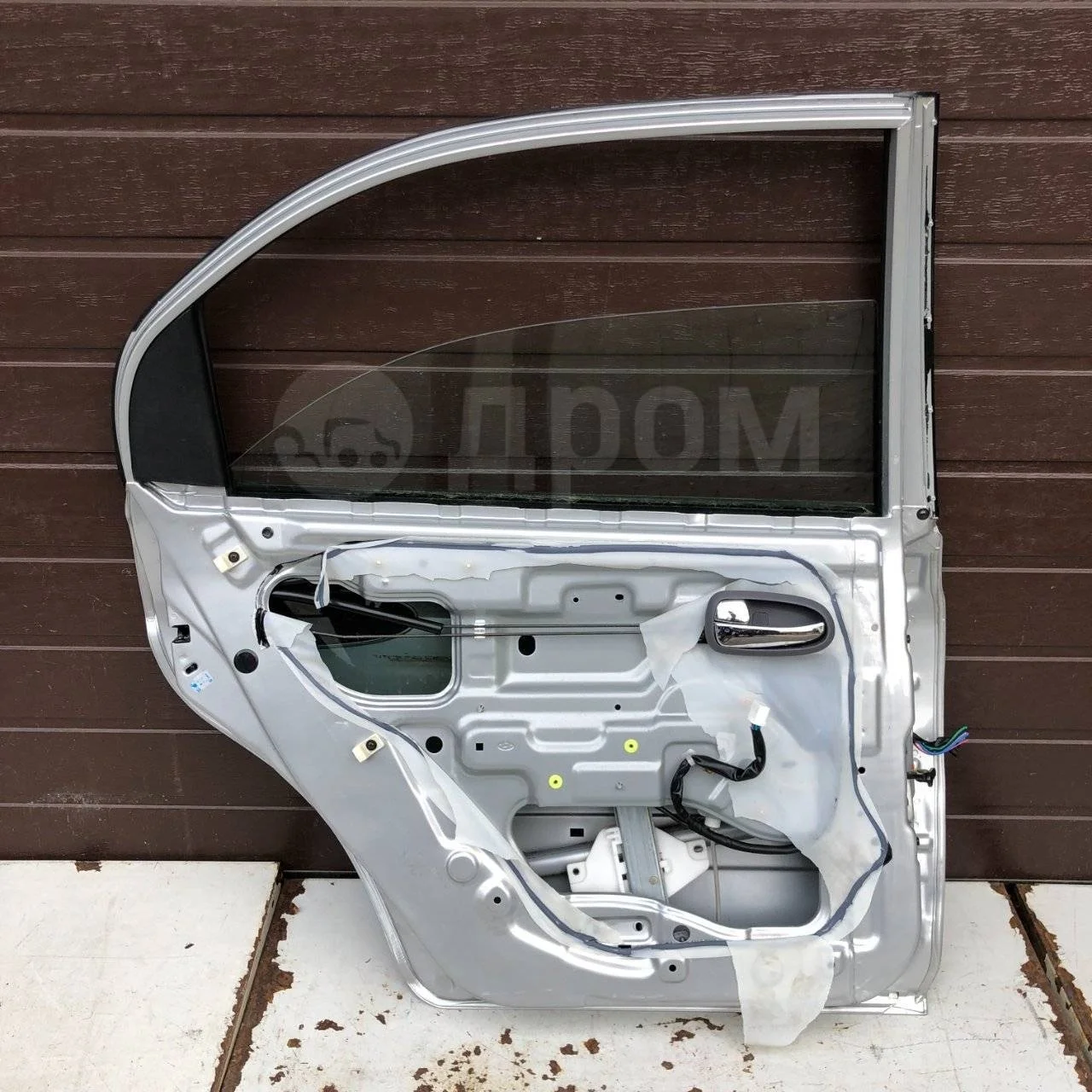 Стеклоподъемник двери электрический Kia Magentis I рестайлинг (2003—2006)