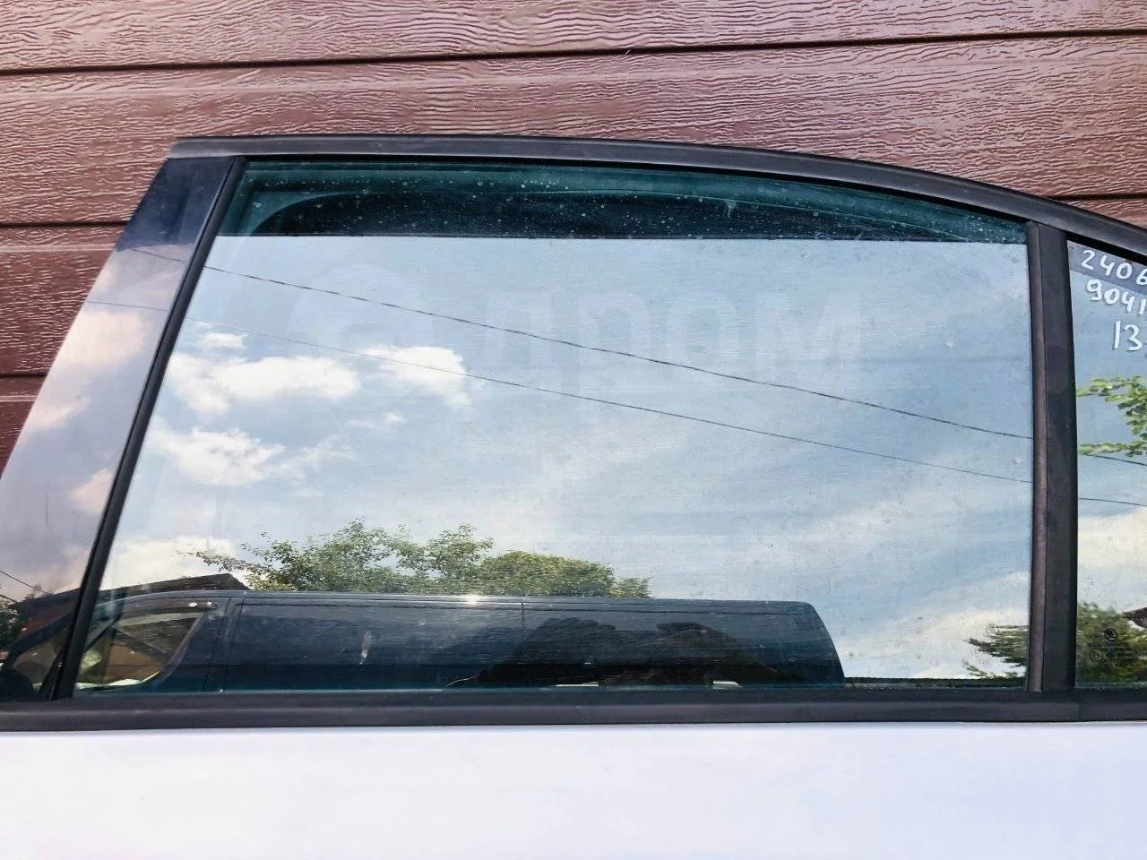 Стекло двери задней левой Skoda Octavia III (2013—2017)