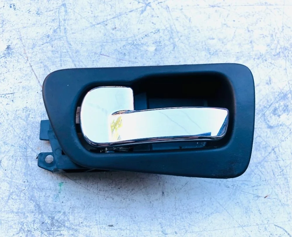 Ручка двери салонная внутренняя Nissan Qashqai+2 I рестайлинг (2010—2013)