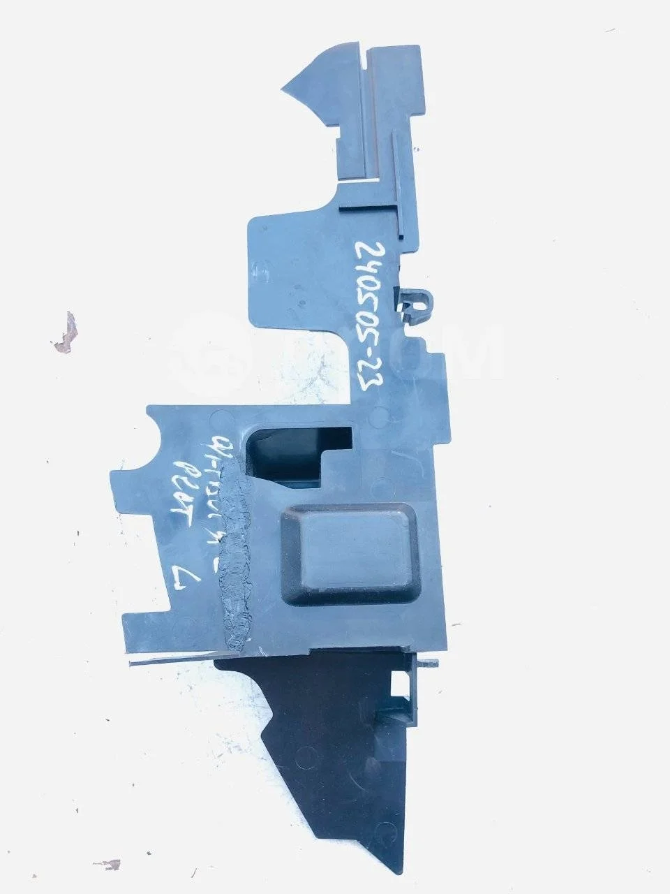 Дефлектор радиатора Skoda Fabia II рестайлинг (2010—2014)