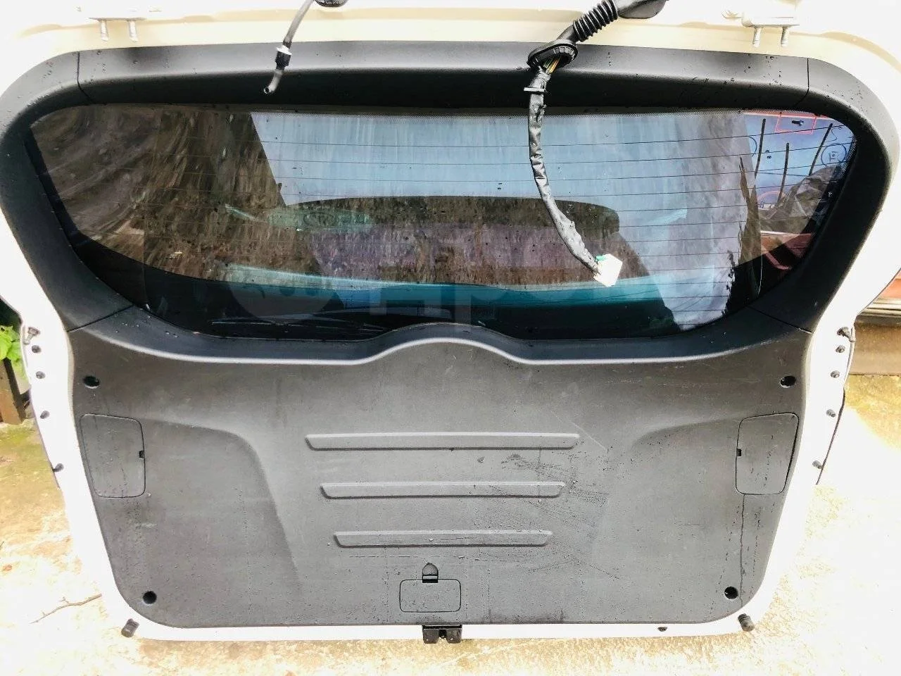 Обшивка крышки багажника Hyundai ix35 I (2009—2013)