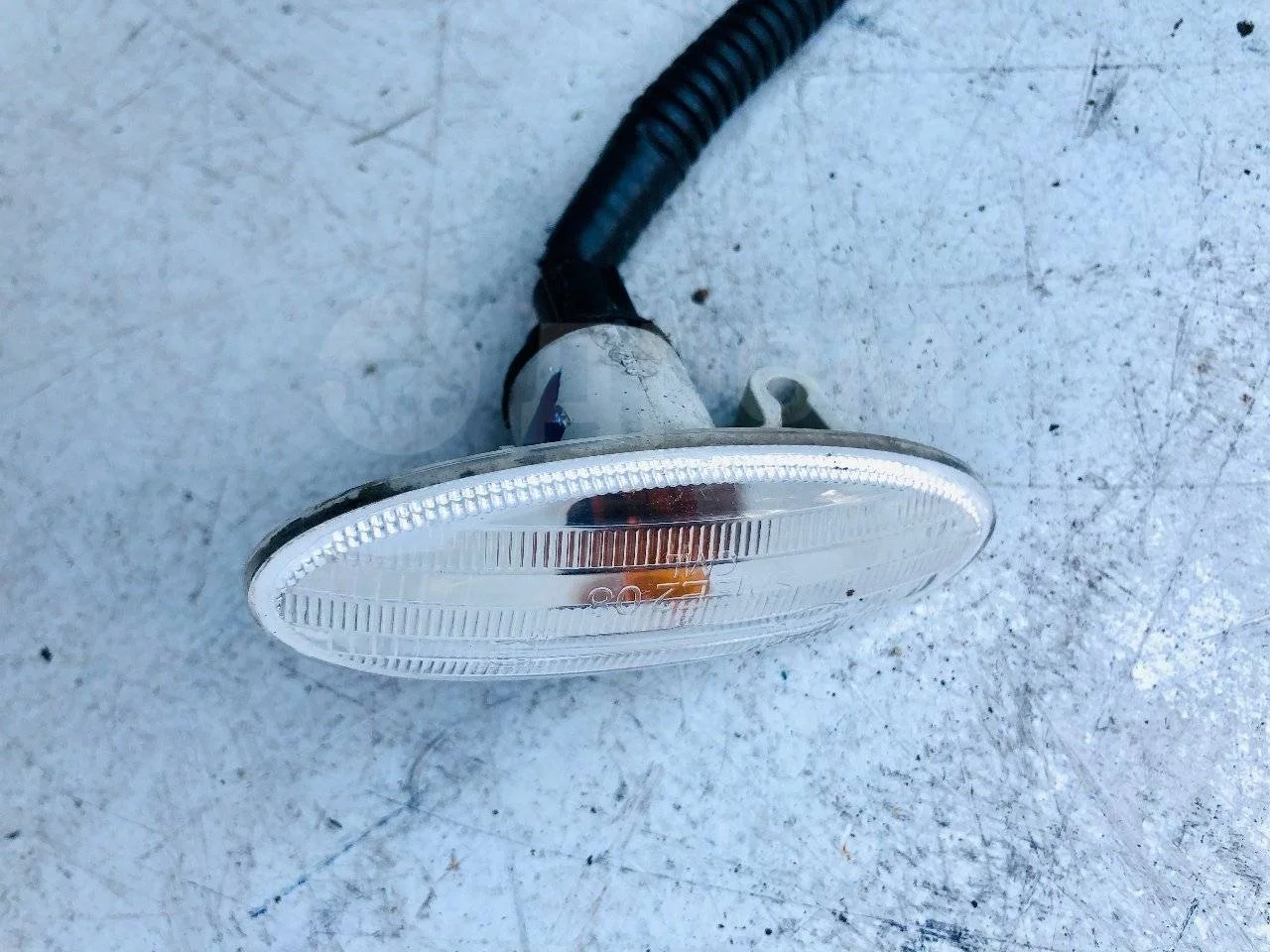 Повторитель поворота в крыло Nissan Qashqai+2 I рестайлинг (2010—2013)