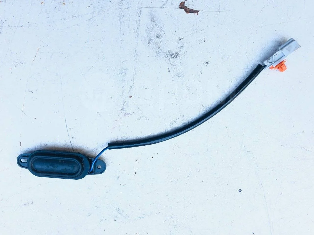 Кнопка открывания багажника Honda CR-V III рестайлинг (2009—2012)