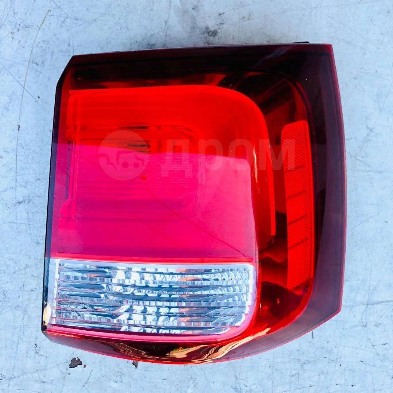 Фонарь задний правый Kia Sorento II рестайлинг (2012—2021)