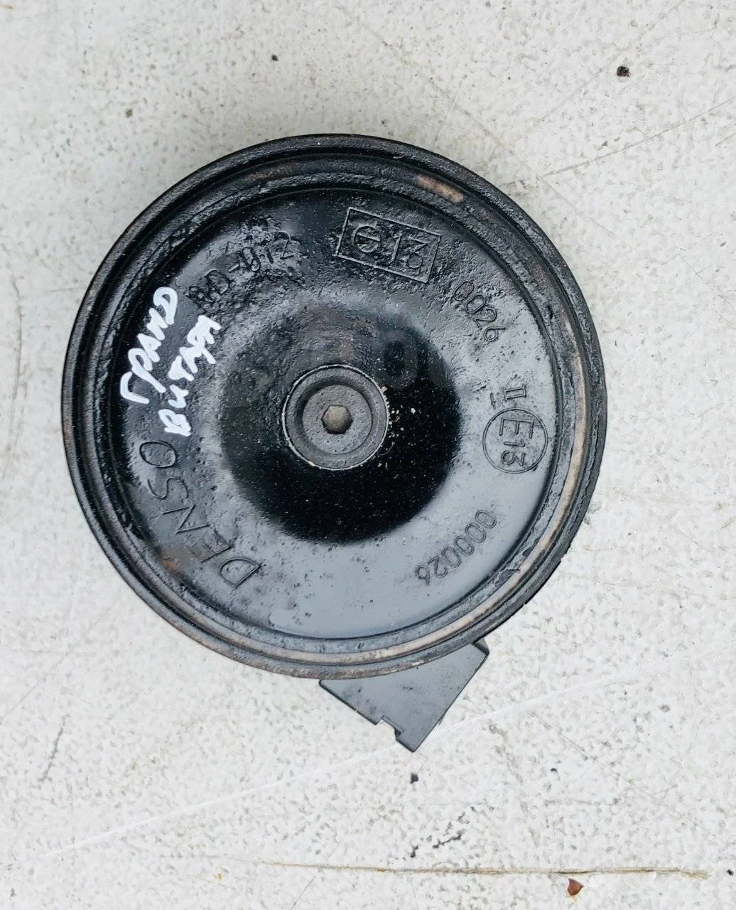 Сигнал звуковой Suzuki Grand Vitara II (2005—2008)