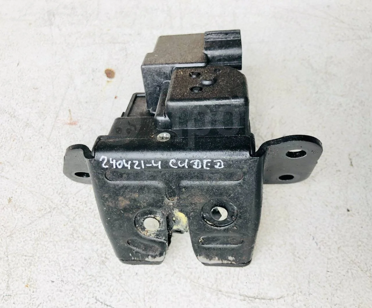 Замок крышки багажника Hyundai ix35 I (2009—2013)