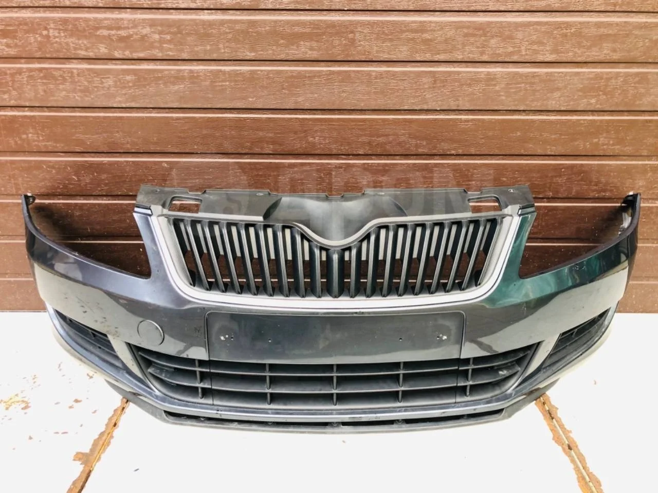 Бампер передний Skoda Fabia II рестайлинг (2010—2014)