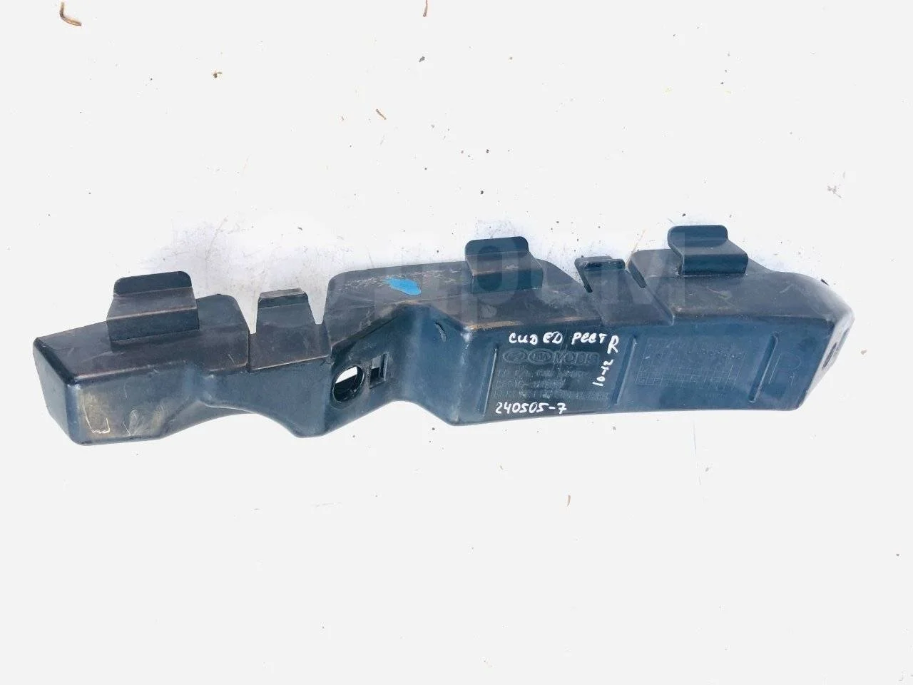 Кронштейн под фару Kia Ceed ED рестайлинг (2010—2012)