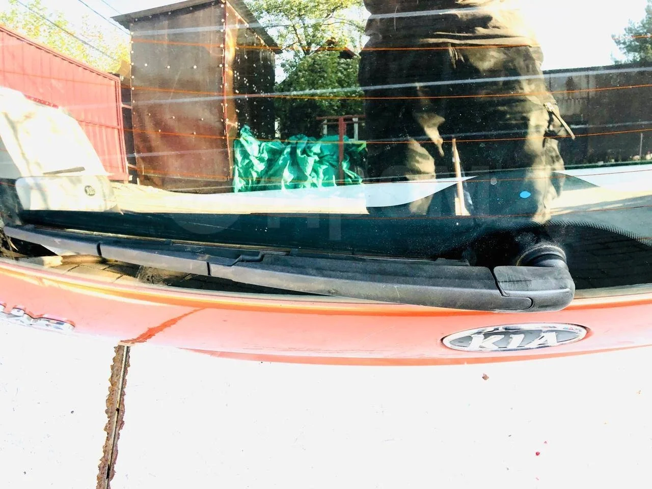 Поводок стеклоочистителя заднего Kia Rio II (2005—2009)