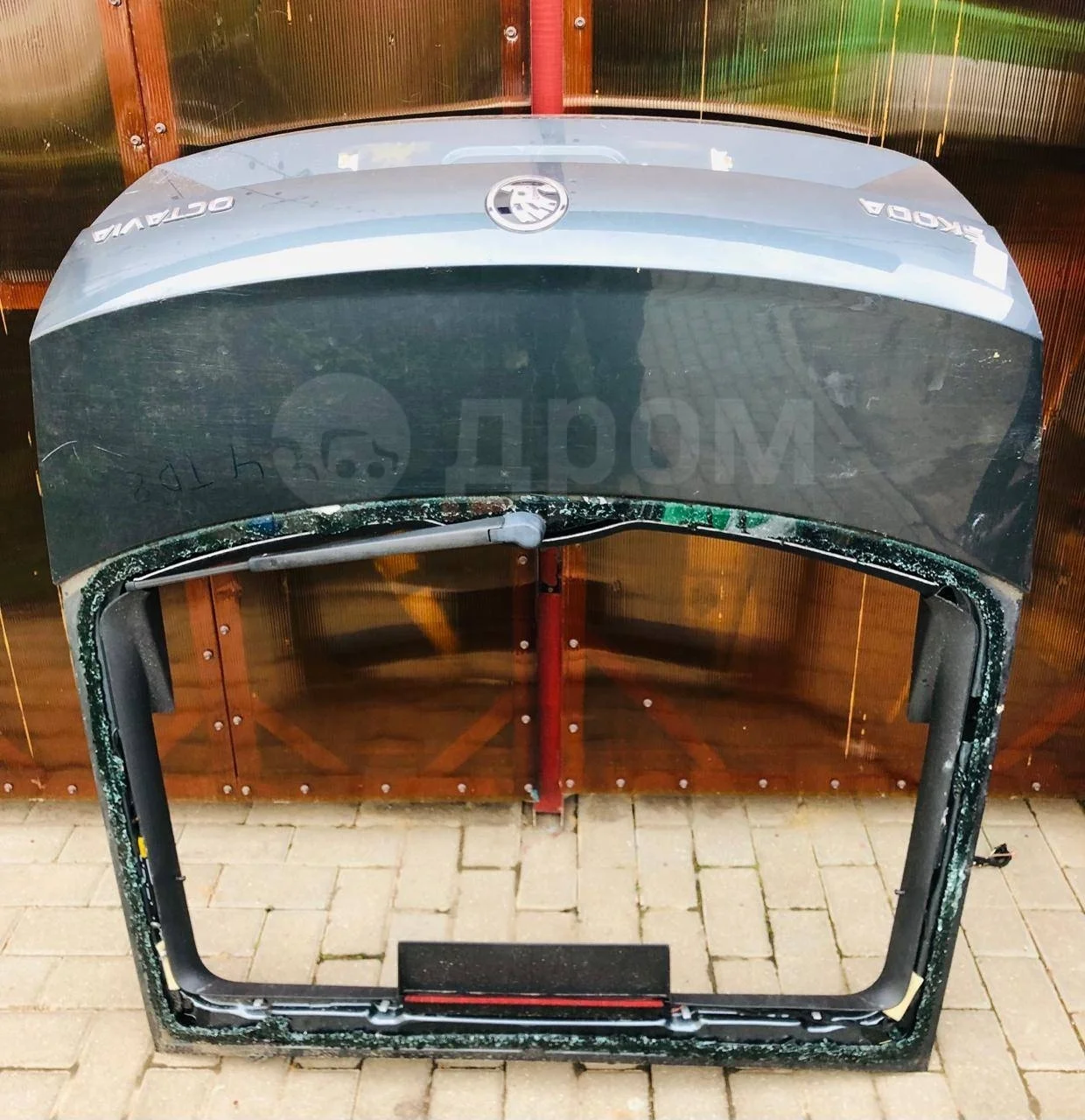 Крышка (дверь) багажника Skoda Octavia III (2013—2017)