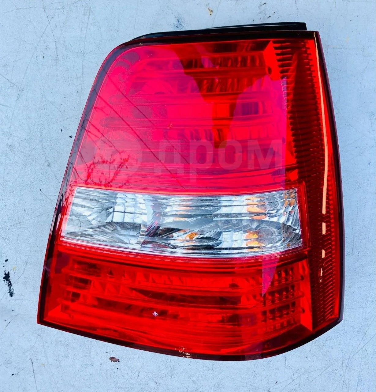 Фонарь задний правый Kia Sorento I рестайлинг (2006—2011)