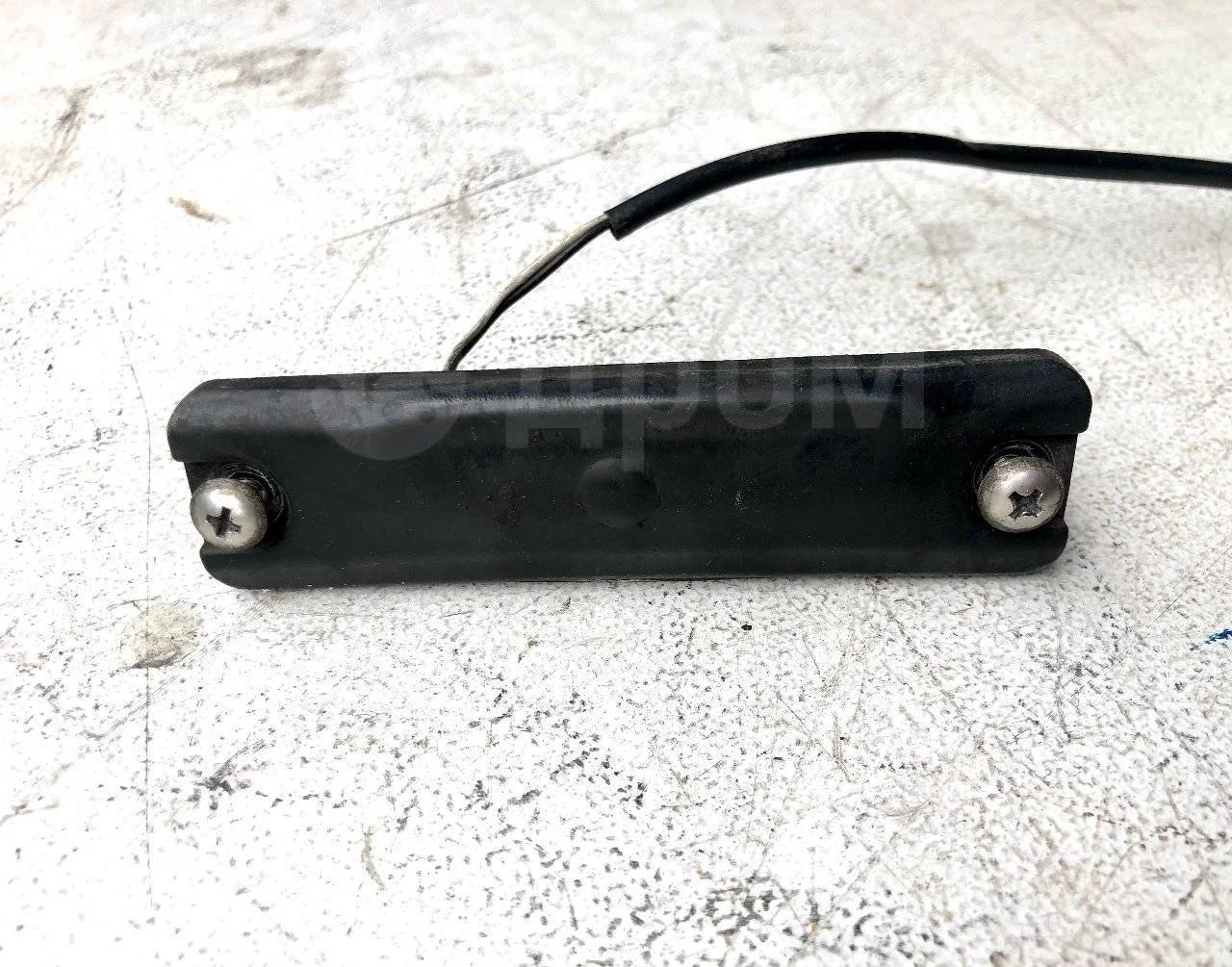 Кнопка открывания багажника Kia Ceed ED (2006—2010)