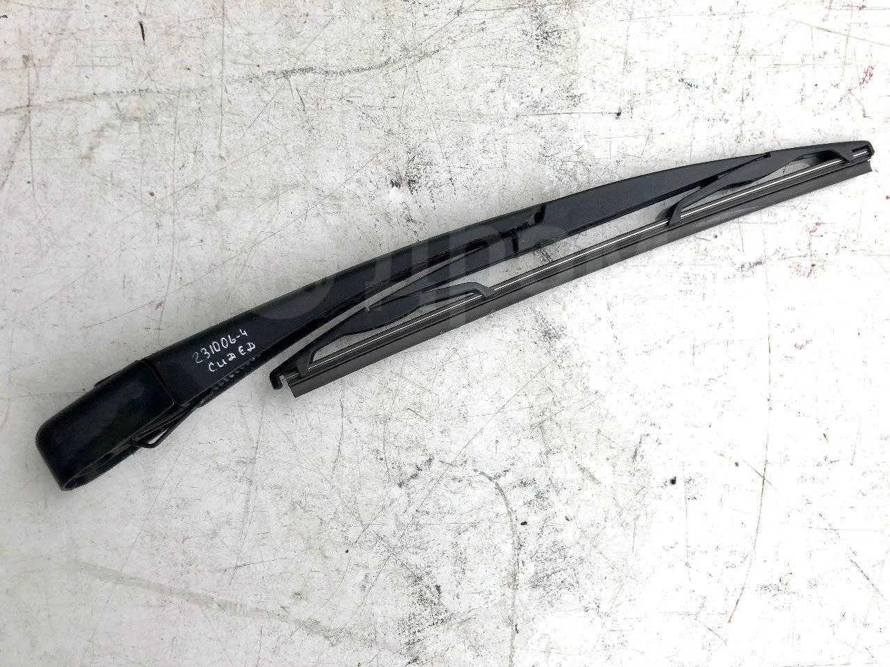 Поводок стеклоочистителя заднего Kia Ceed ED (2006—2010)