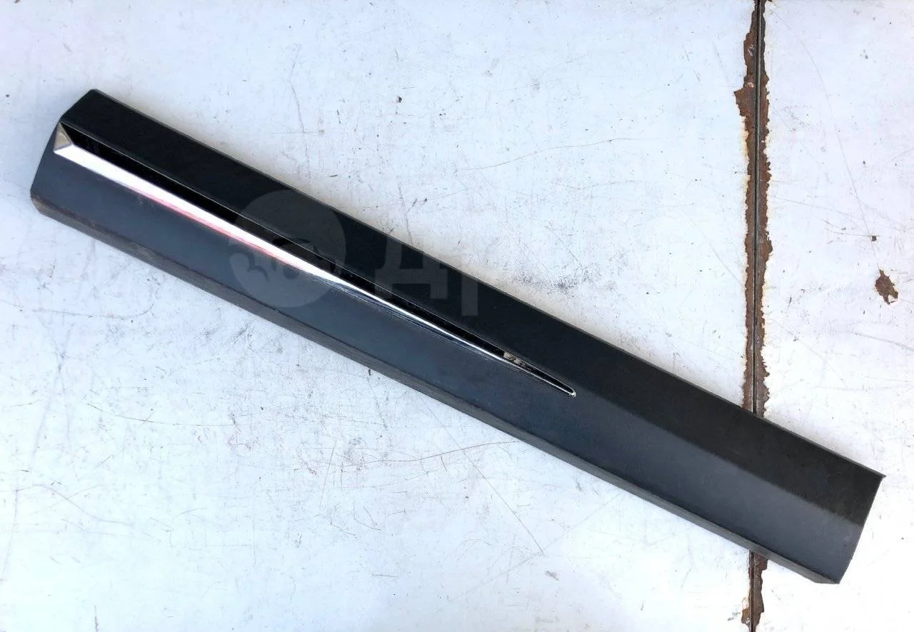 Молдинг двери нижний Toyota RAV4 IV рестайлинг (2015—2019)