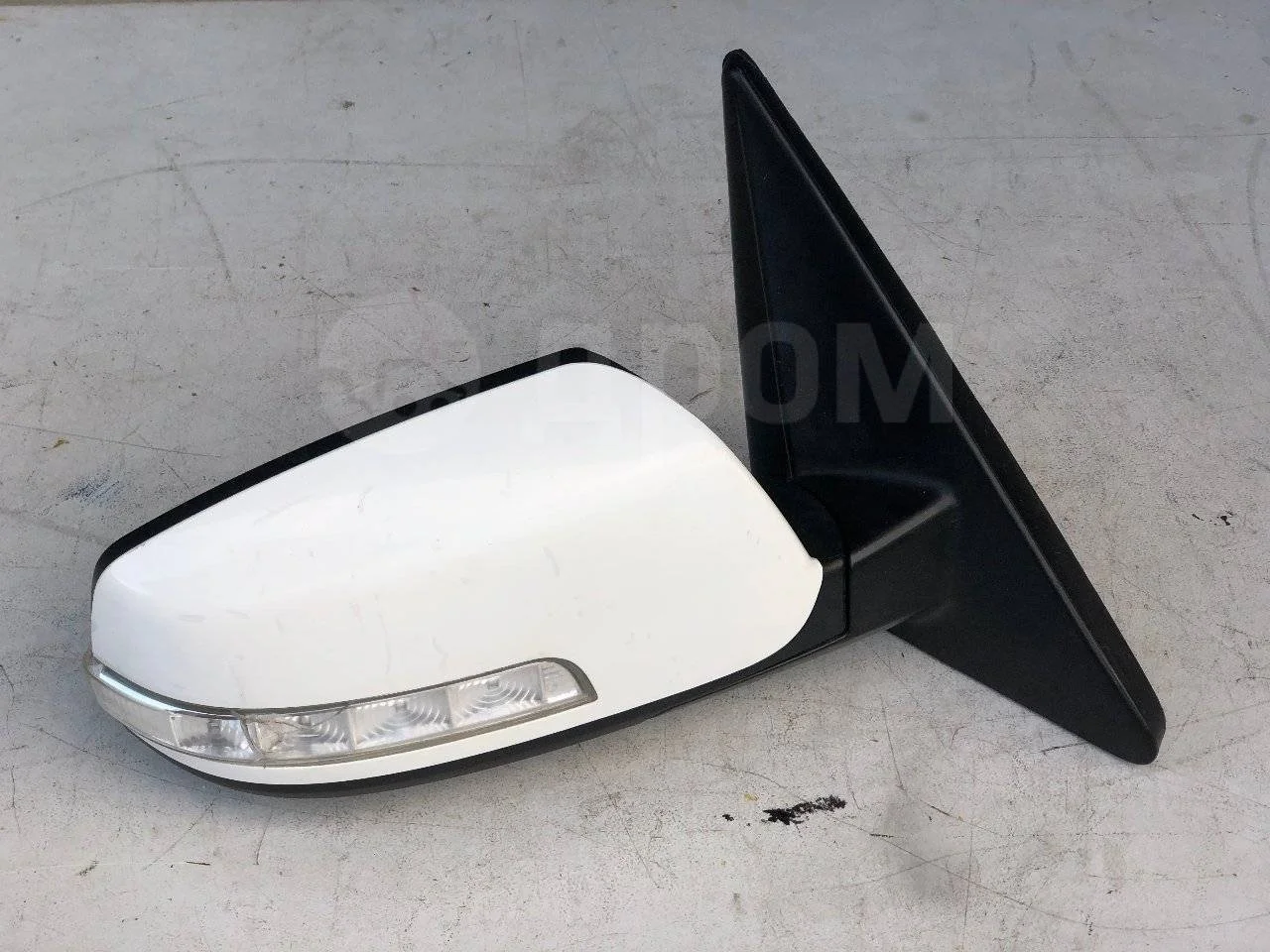 Зеркало наружное правое Kia Sorento II (2009—2012)